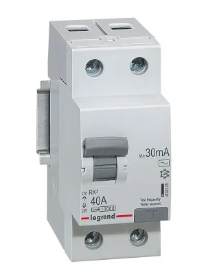 Cenová Bomba RX3 CHRÁN. 2P 40A 30MA AC *402025 Legrand