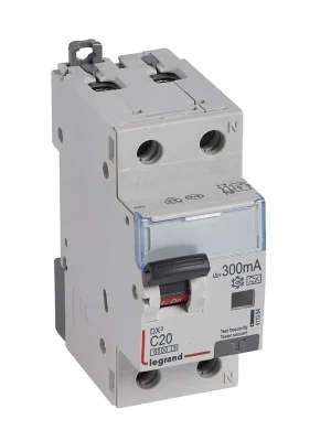 Výhodná Nabídka DX3 KOMB. 1+N C20 300MA A 6KA *411084 Legrand