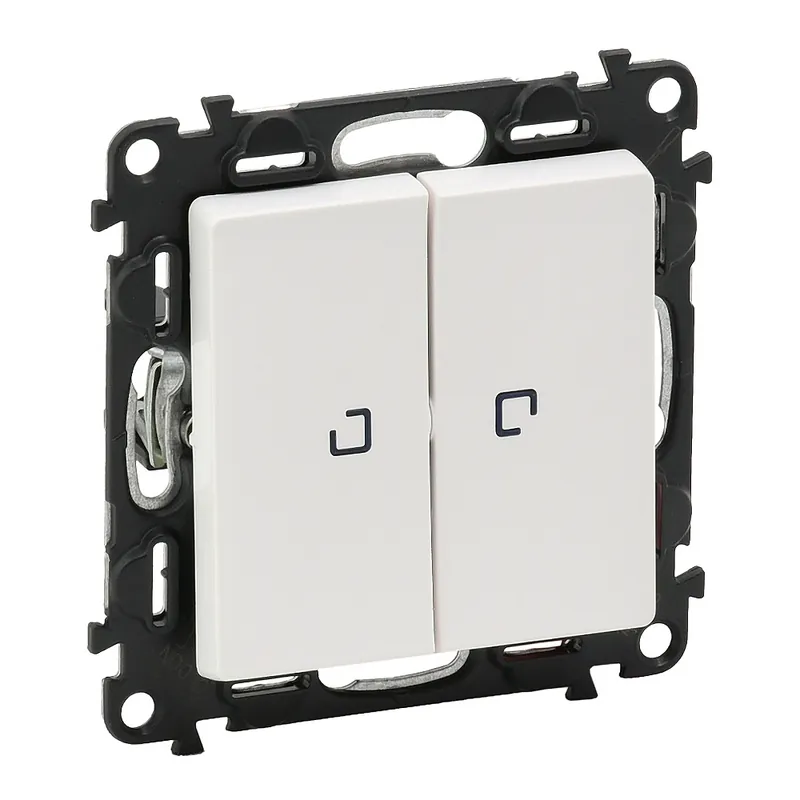 Valena Life střídavý přepínač č.6+6 orientační led osvětlení bílá Legrand 752109 Bezpečná Platba