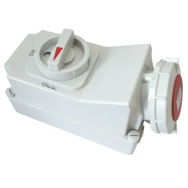 Tracon TICS-1152R Nástěnná průmyslová zásuvkas mechanickým blokováním 16A, 400V, 3P+N+E, 6h, IP67 Víkendová Akce