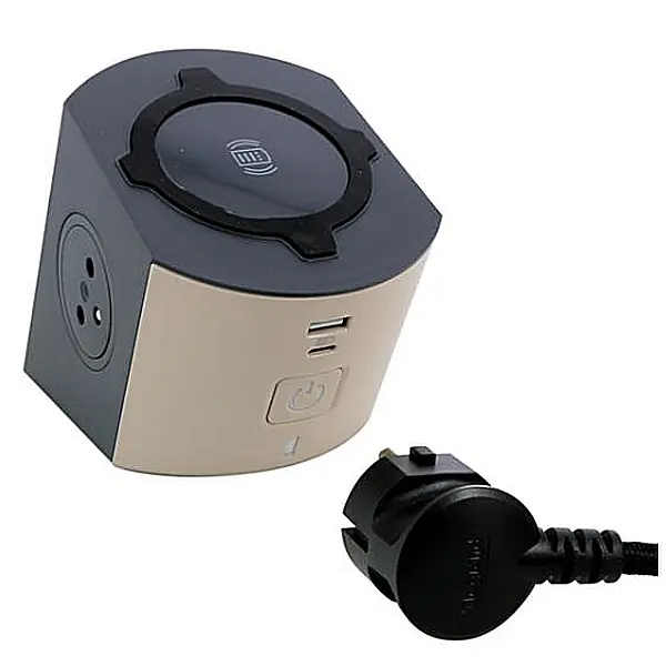 Cenový Hit Legrand 049402 Prodlužovací kabel s bezdrátovou nabíječkou, H05VV-F3G, 2 m, 2 zásuvky + 2 USB, bílo/hnědošedá