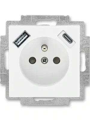 ABB 5569H-A32357 03, LEVIT Zásuvka 1násobná s kolíkem, s clonkami, s nabíjením USB-A, USB-C; bílá/bílá Horká Nabídka
