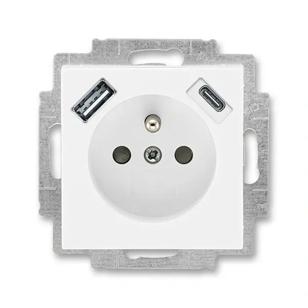 ABB 5569H-A32357 03, LEVIT Zásuvka 1násobná s kolíkem, s clonkami, s nabíjením USB-A, USB-C; bílá/bílá Horká Nabídka